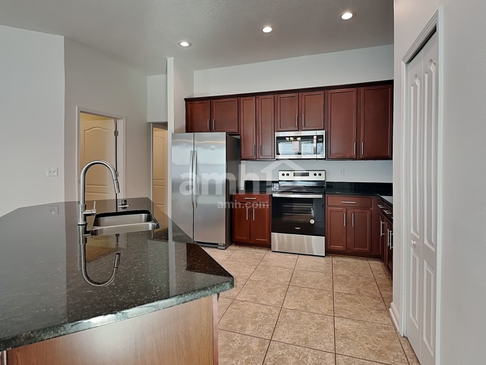 Building Photo - 1045 Bains Lake Dr