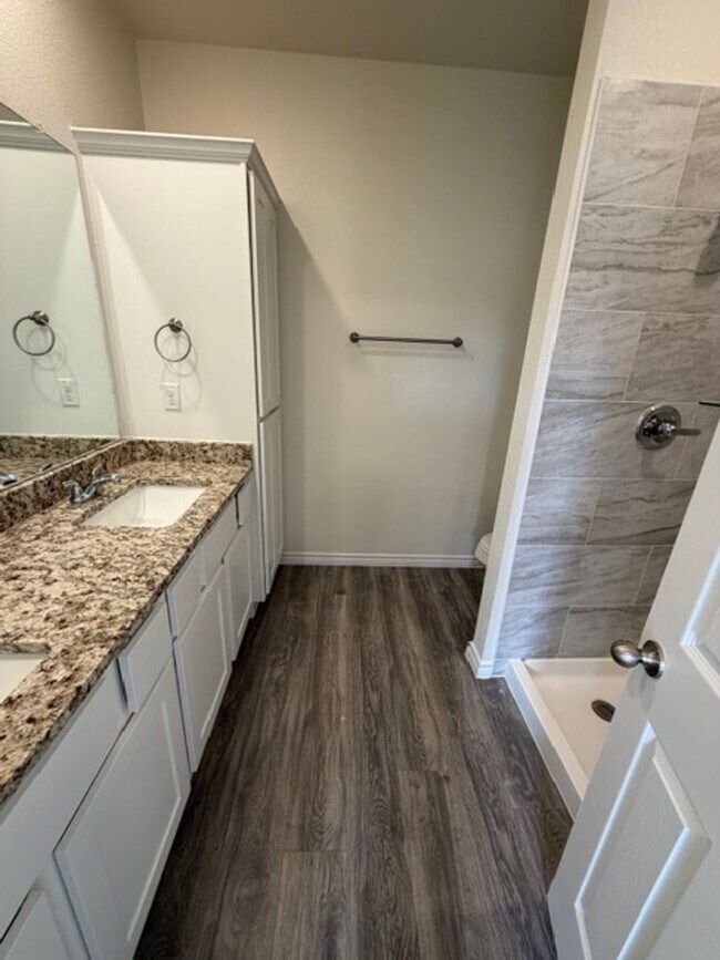 Building Photo - 1624 Pima Trail