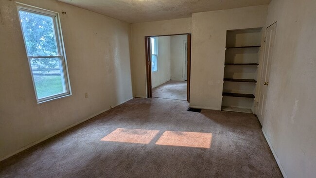 Building Photo - Charming two-bedroom, one-bath house in Canton