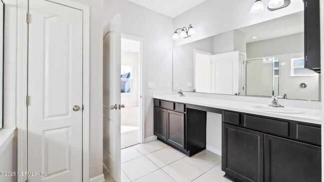 Building Photo - 86578 Lazy Lake Cir