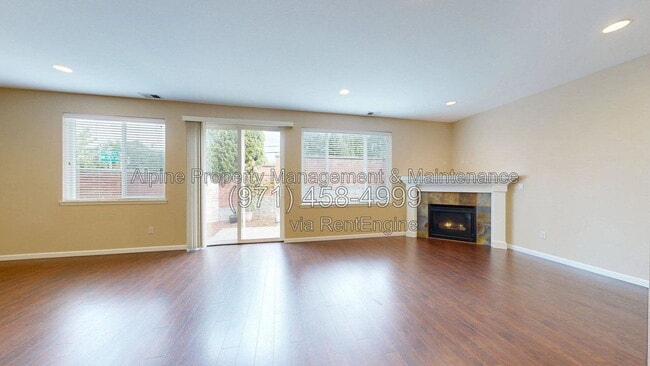 Building Photo - 9495 Northwest Ember Lane