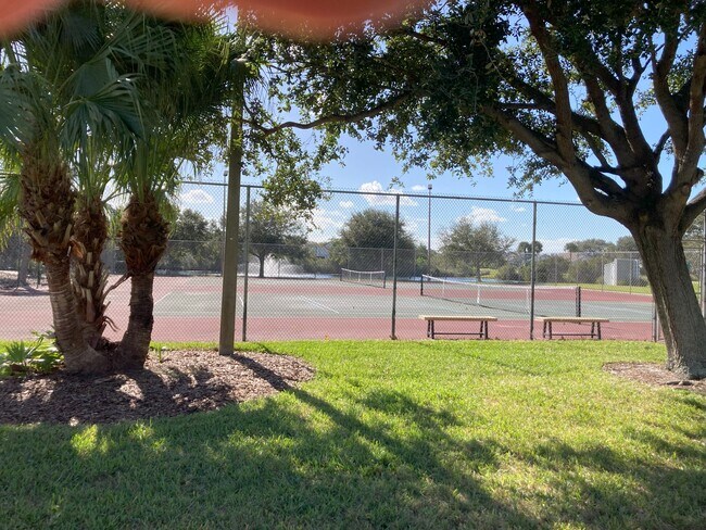 Community Tennis/Pickleball Court - 208 Mayan Ter