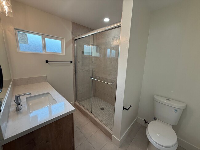 Building Photo - Minutes from Campus with Scenic Overlook V...