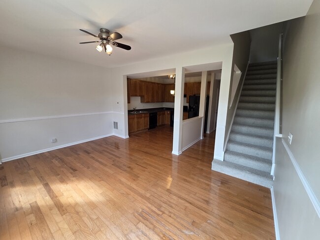 Primary Photo - 2206 Flagstone Ln