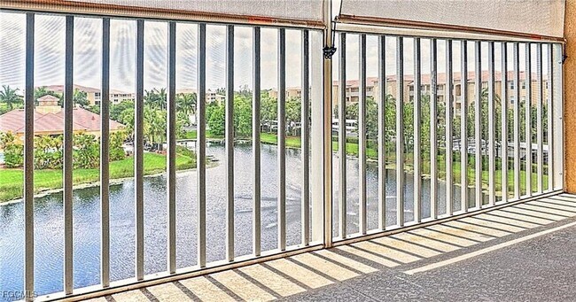 Building Photo - 8270 Pathfinder Loop