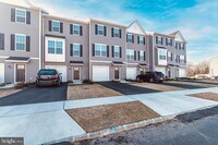 Building Photo - 41 Barnes Wy