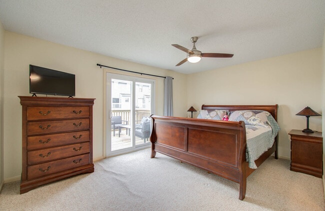 Building Photo - 11 San Jacinto Dr