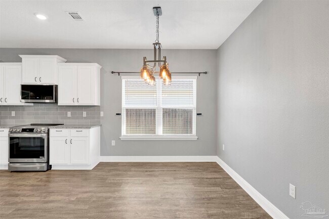 Building Photo - 7907 Majestic Cypress Dr