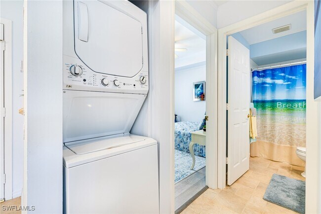 Building Photo - 3320 Olympic Dr