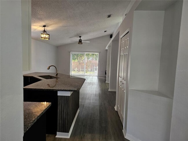 Building Photo - 11761 Hatcher Cir