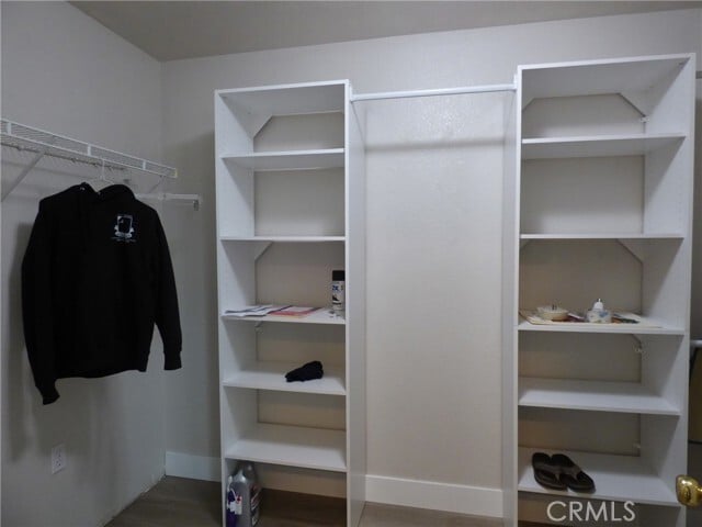 Building Photo - 6279 Long Cove Dr
