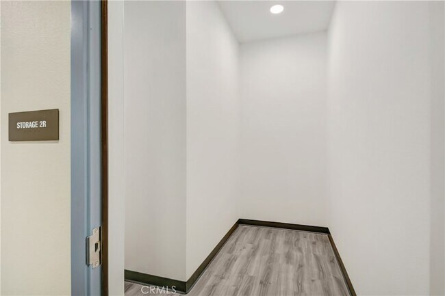 Building Photo - 4127 E Cir Paseo