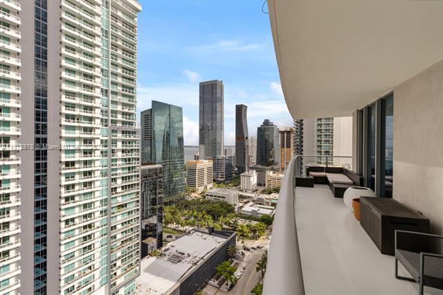 Building Photo - 1100 S Miami Ave