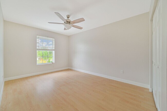 Building Photo - **Direct Gulf Access Pool Home! 4 BED/3 BA...