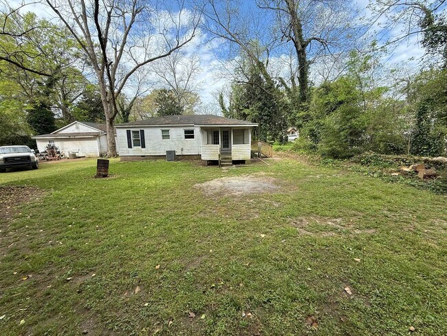 Building Photo - 8 Burdette Pl