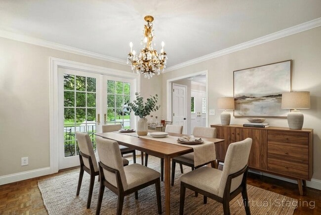 Building Photo - 5721 Londonderry Rd