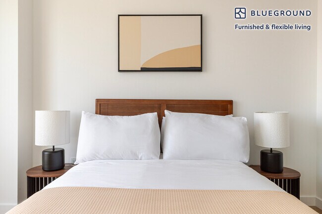 Building Photo - 1-15-15 57th Ave