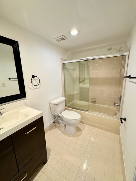 Second Bathroom - 9480 Boca Cove Cir