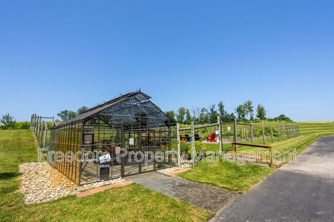 Building Photo - 17137 Branched Oak Rd