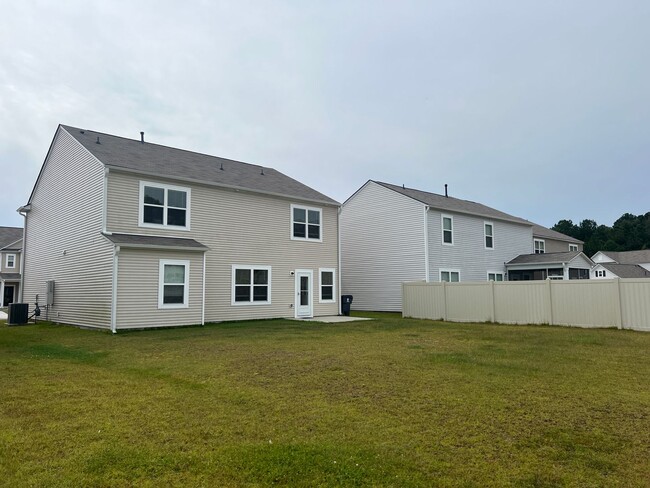 Building Photo - Beautiful 5-Bedroom home in Carolina Forest!