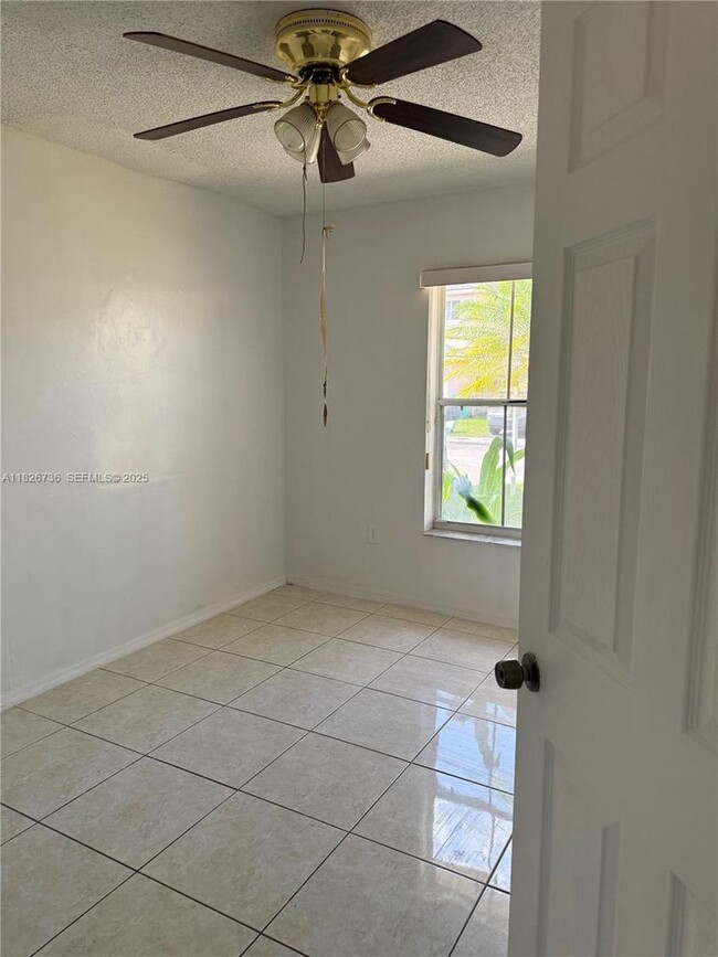 Building Photo - 12090 SW 250th Terrace