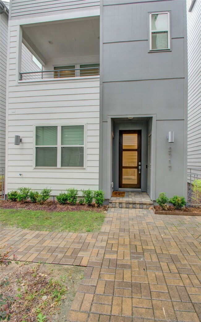 Building Photo - 2717 Eado Grove Ln