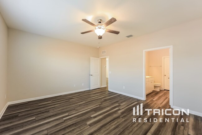 Building Photo - 7447 Boa Holw