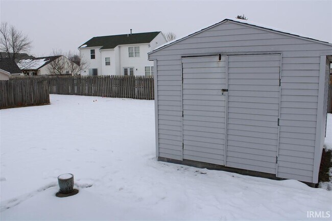 Building Photo - 3149 Chelmsford Dr