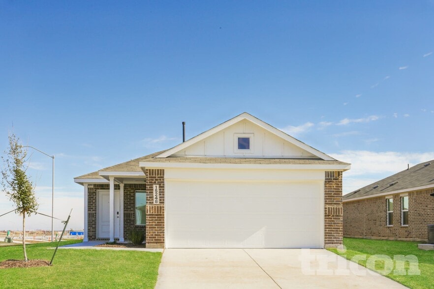 Primary Photo - 15248 Dance Hall Dr