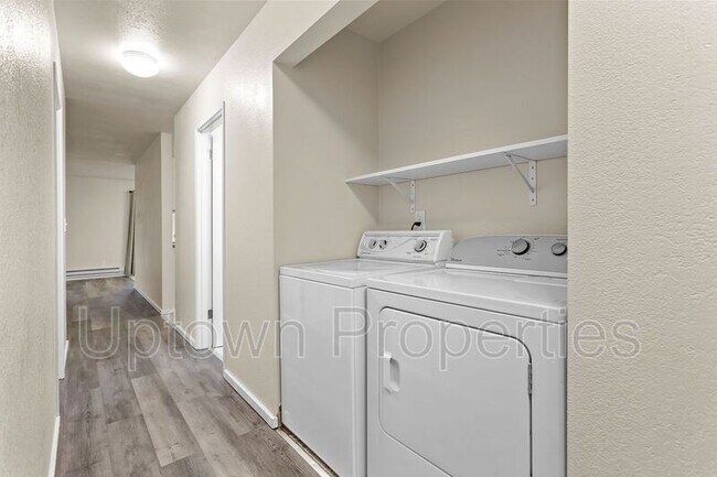 Building Photo - 17354 SW Merlo Rd