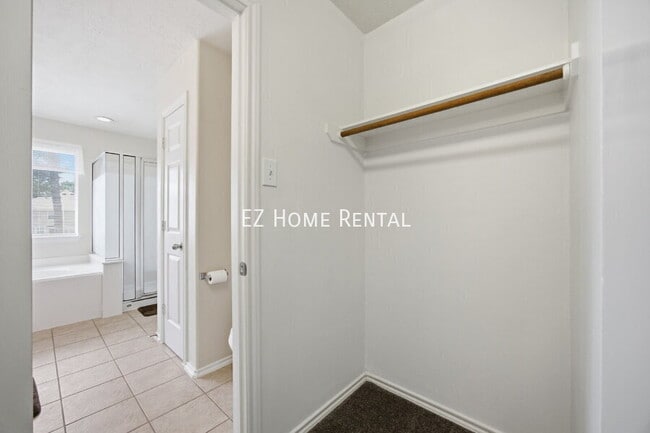 Building Photo - 59 E Stedhill Loop