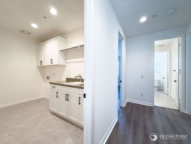 Building Photo - Newly Built 5 Bedroom Home for Rent in Fillmore!