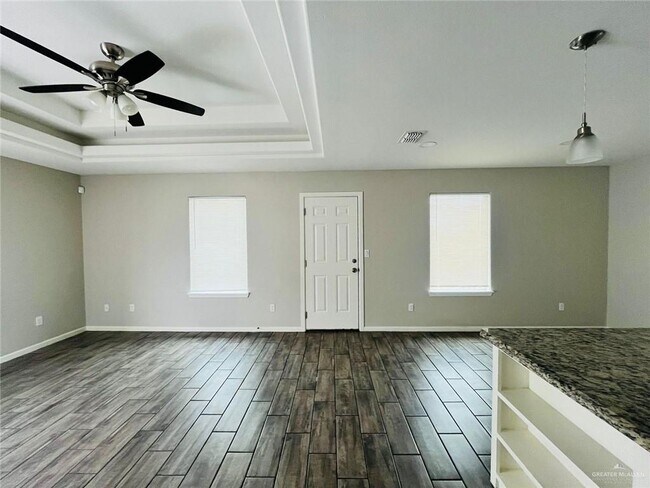 Building Photo - 13 Alta Vista Dr