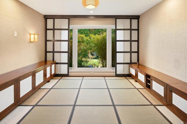 Building Photo - 6404 Avenida Wilfredo