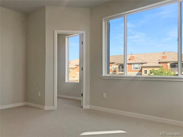 Building Photo - 6767 S Tempe Ct