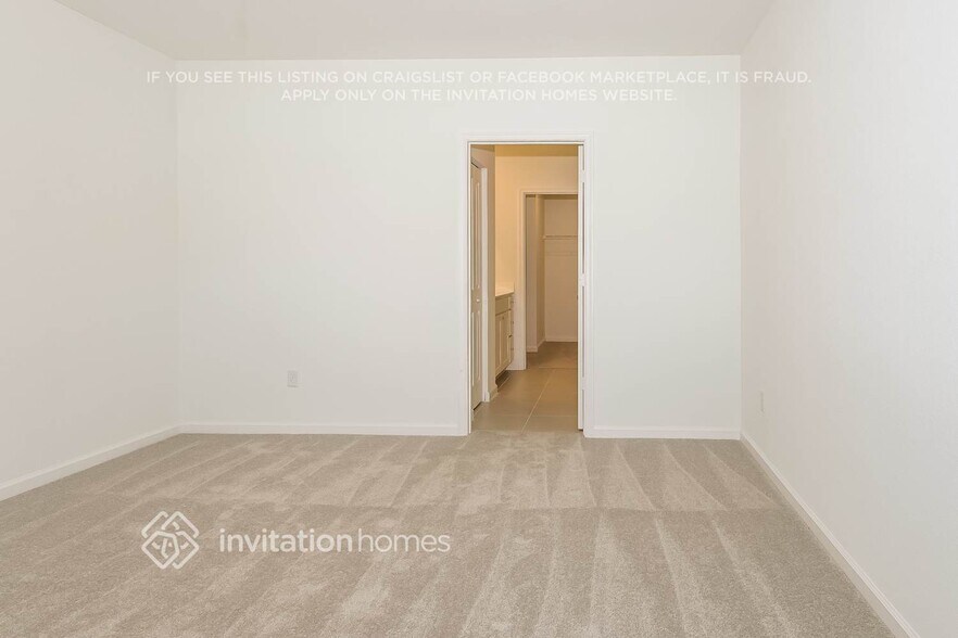 Building Photo - 747 Carlyle Wy
