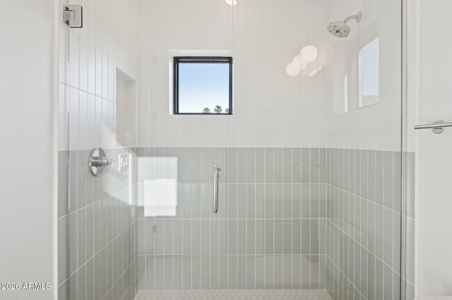 Building Photo - 6306 N 10th Dr