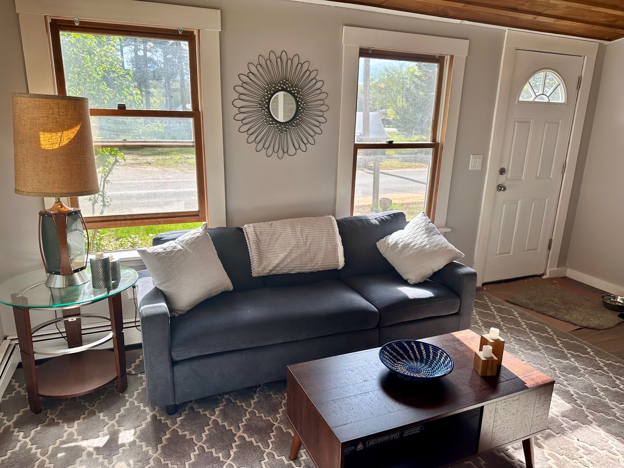 Building Photo - 6 Hill Rd