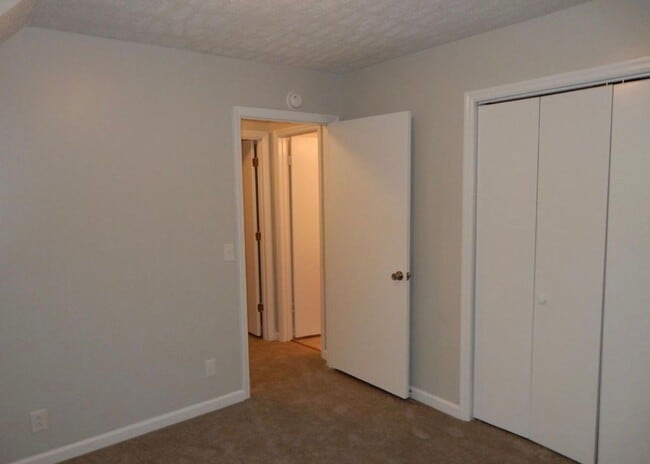 Building Photo - Nice zero lot line 3/2 with exterior out building by Carter Realty Advisors,LLC