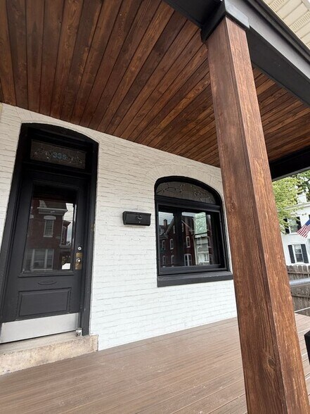 Building Photo - 339 E Philadelphia Ave