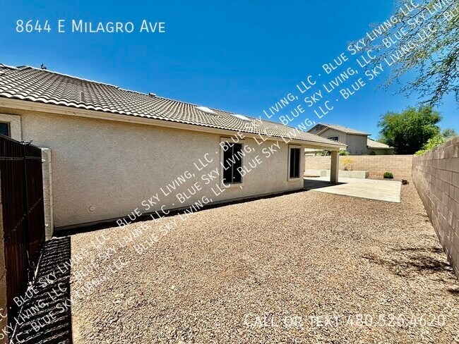 Building Photo - 8644 E Milagro Ave
