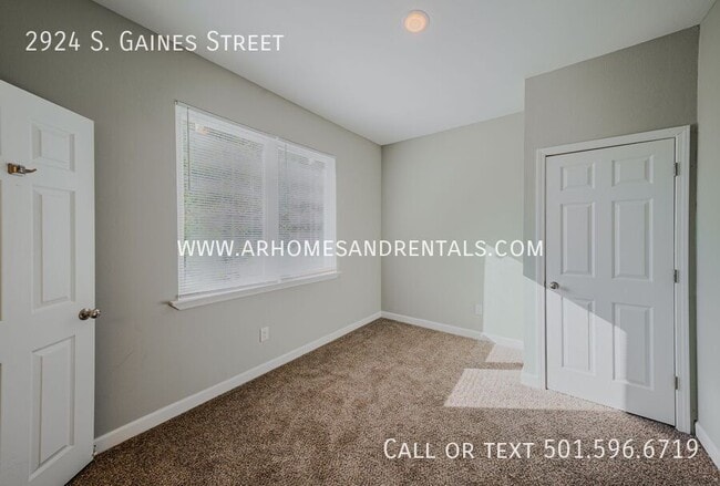 Building Photo - 2924 S Gaines St