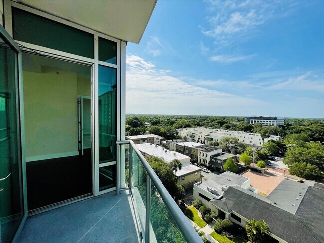 Building Photo - 101 S Eola Dr