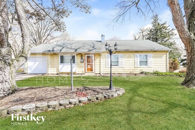 Building Photo - 15059 Highland Ave