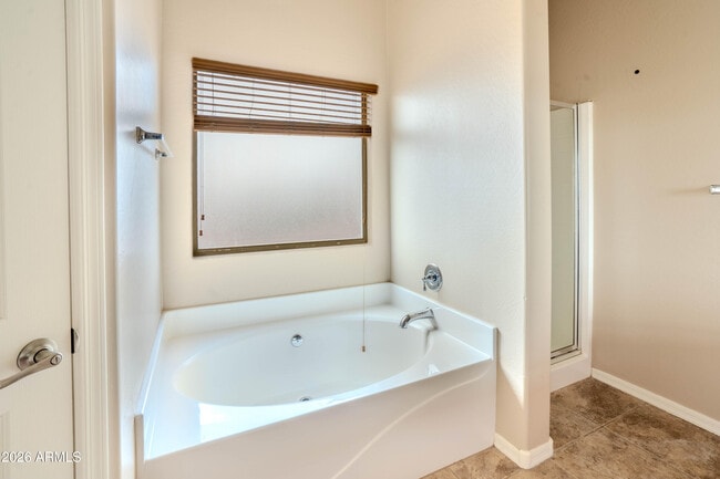 Building Photo - 19396 N Lousandra Dr