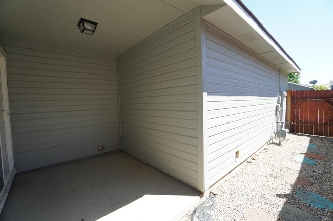 Building Photo - 163 W Lava Falls Dr