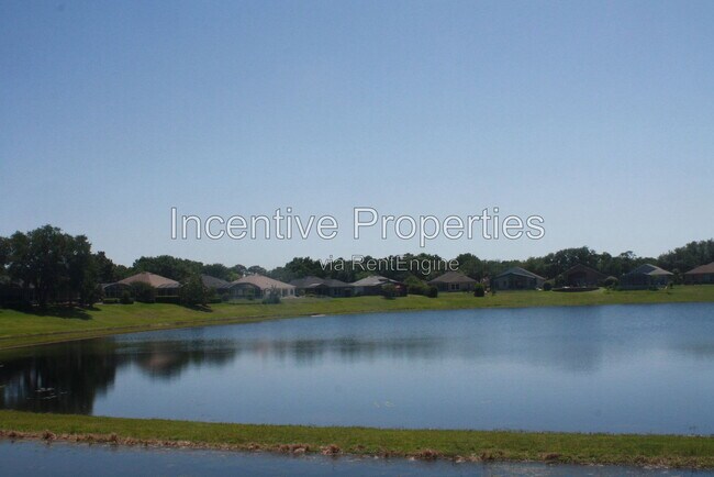 Building Photo - 817 Lakeworth Cir