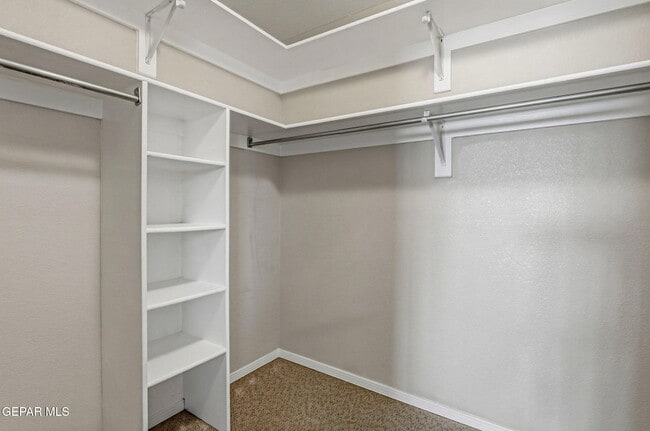 Building Photo - 6398 Franklin Summit Drive