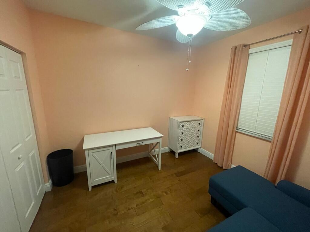 Building Photo - 1805 N Flagler Dr