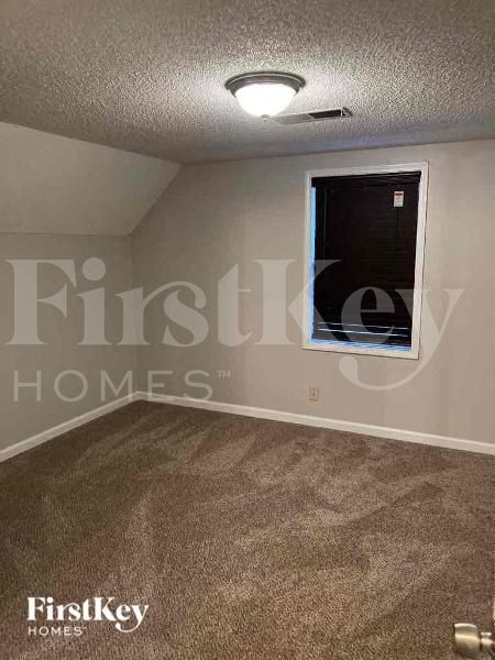 Building Photo - 4430 Lost Mountain Dr